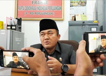 Rudiana Didulat Jadi Ketua Sementara DPRD Kabupaten Cirebon
