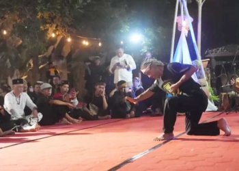 Dedi Mulyadi Ditantang Pendekar Silat Jabar