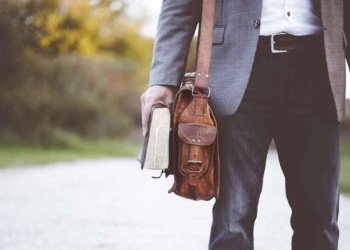 Guru Jangan Takut, Meski Kepada Siswa Anak Polisi, Guru Tidak Bisa Dipidana Karena Mendisiplinkan Anak