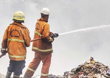TPA Kopi Luhur Kota Cirebon Kembali Terbakar Hebat