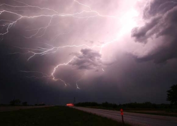 Rumah Janda di Indramayu Hancur Disambar Petir