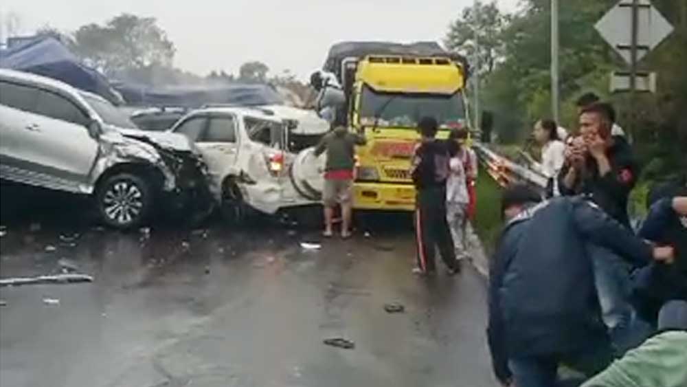 Libatkan Lebih dari 10 Kendaraan, Jumlah Korban Kecelakaan Beruntun di Tol Purbaleunyi Belum Terverifikasi