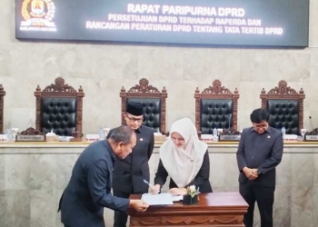 DPRD Kabupaten Cirebon Sahkan Dua Perda