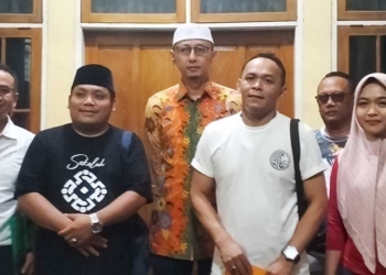 Luthfi-Dia Gugat Pilbup Cirebon ke MK, Daftar Online, Optimistis Alat Bukti Memenuhi Syarat
