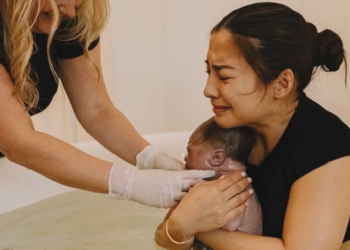 Penjelasan Water Birth atau Melahirkan di Dalam Air, Nikita Willy Pilih Metode ini untuk Lahirkan Anak Keduanya