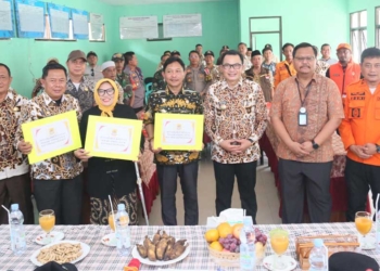 Pemkab Cirebon Berikan Bantuan Perahu untuk Antisipasi Banjir di Wilayah Sulit Dijangkau