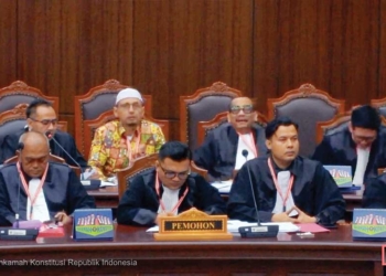 Sidang Gugatan Pilbup Cirebon Paslon 04 Digelar, Diwarnai Protes Pihak Tergugat, Minta PSU di 31 Kecamatan