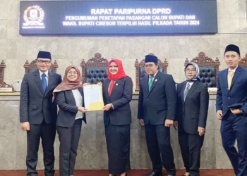 DPRD Kabupaten Cirebon Umumkan Penetapan Imron-Jigus Sebagai Bupati dan Wakil Bupati Cirebon Terpilih