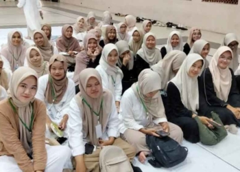 Mahasiswa Jurusan Tadris Bahasa Indonesia UIN Siber Cirebon Gelar FERABI 2025