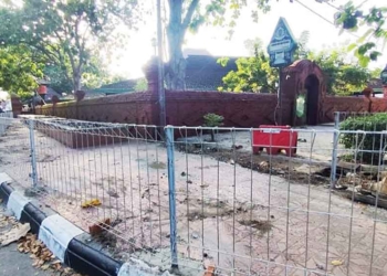 Kawasan Masjid Sang Cipta Rasa Cirebon Bersih dari PKL