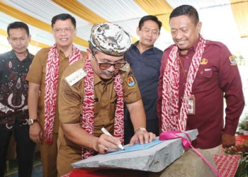 Sembilan Sekolah Unggulan di Kabupaten Cirebon Di-launching