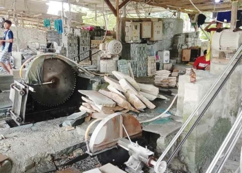 Ratusan Industri Batu Alam di Cirebon Terancam Gulung Tikar