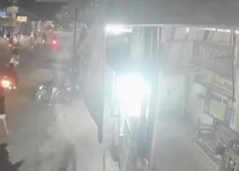 Rumah Warga Desa Megugede Cirebon Diserang Geng Motor