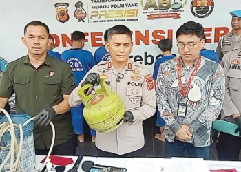 Pengoplos Gas Elpiji di Cirebon Dibekuk Polisi, Modus Pindahkan Isi Gas Subsidi ke Tabung Nonsubsidi
