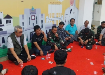 Demo di Cirebon Mencekam, Wali Kota Edo Dialog dengan Massa Aksi
