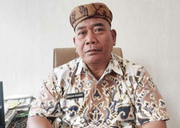 Abraham Minta Versus Cafe Cirebon Hentikan Aktivitas, Izin Usaha Kafe, tapi Sajikan Hiburan Malam dan Jual Mihol 