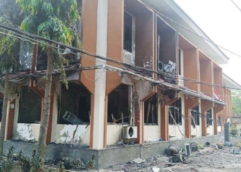 Hari Ini Inspektorat Kabupaten Cirebon Kroscek Detil Kerusakan Akibat Demo Anarkis