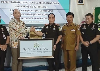 Kejari Kota Cirebon Kembalikan Rp3,5 Miliar Hasil Penyelamatan ke BPR