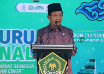 Menag Nasaruddin Umar Buka Kick Off Hari Guru Nasional 2025 di UIN Siber Cirebon