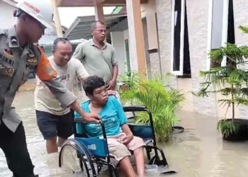 Tiga Desa di Kecamatan Gunungjati Cirebon Diterjang Banjir, Warga Dievakuasi ke Tempat Aman