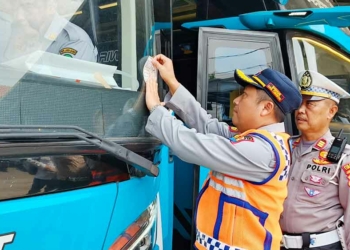 Ramp Check Angkutan Lebaran di Cirebon
