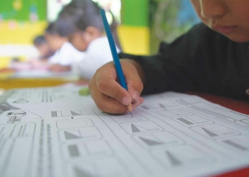 Disdik Kabupaten Cirebon Diminta Pertimbangan Kembali Lima Hari Belajar