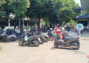 ASN Kota Cirebon Kucing-kucingan, Parkir Kendaraan di Luar Lingkungan Kantor, Kamis Tanpa Kendaraan BBM Masih Formalitas