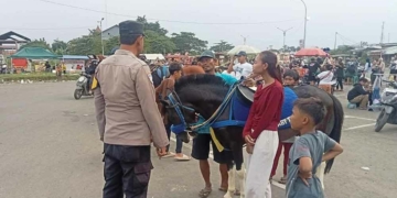 Satpol PP Minta PKL Dukung Penataan Kawasan Sentra Batik Trusmi Cirebon Jadi Malioboronya Jabar