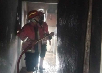 Charger HP Korslet, Rumah di Jungjang Cirebon Terbakar